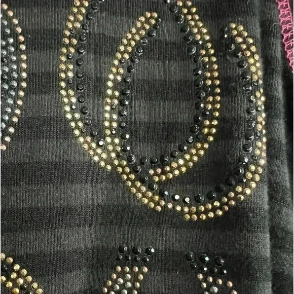 Live and let live woman’s blouse - Picture 3 of 4